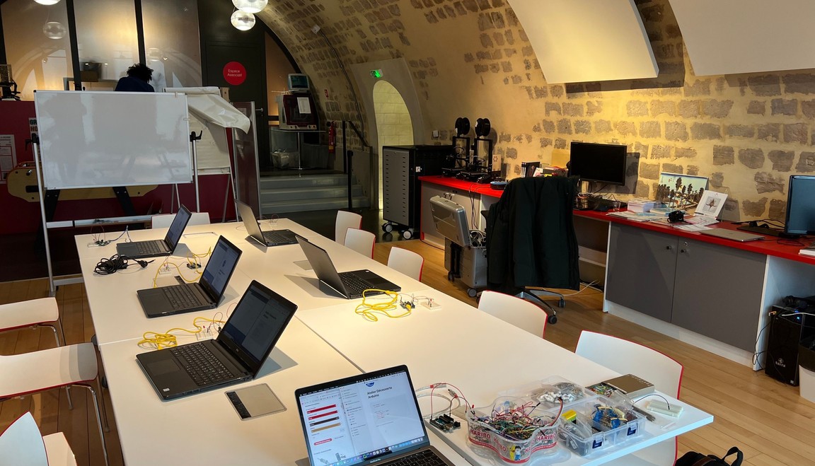 Atelier Découverte Arduino au Temps des Cerises le 8 janvier 2023