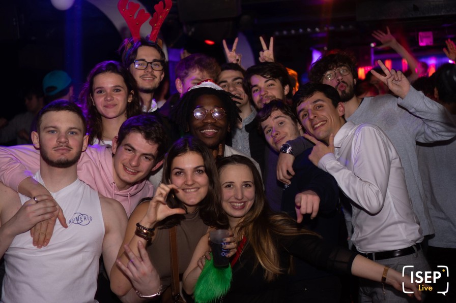 Soirée de Noël Ishelp x Vizion - 20 décembre 2023 2.jpg